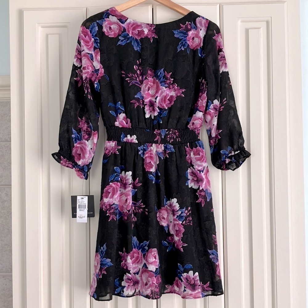 I.N. San Francisco Dillard’s V-Neck Floral Midi‎ Dress Size S NWT - Picture 4 of 5